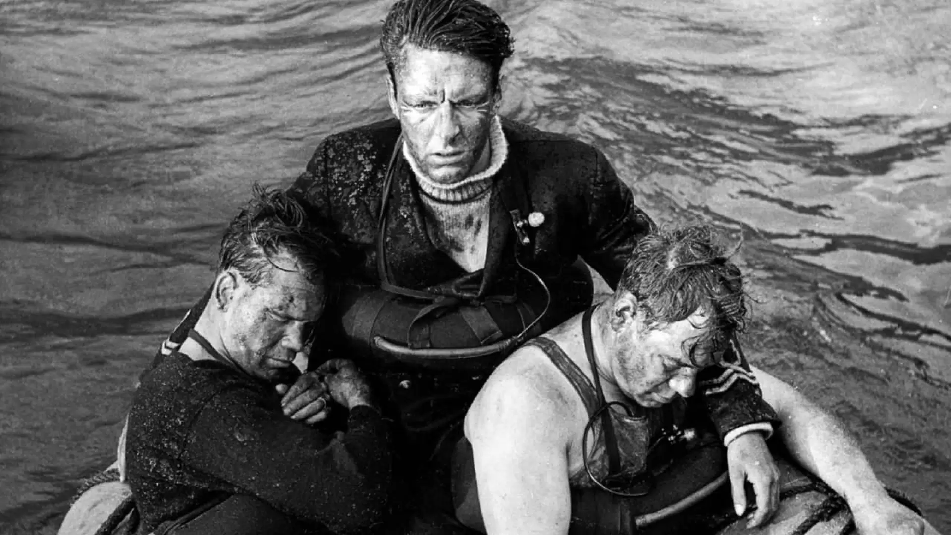 دانلود فیلم The Cruel Sea 1953