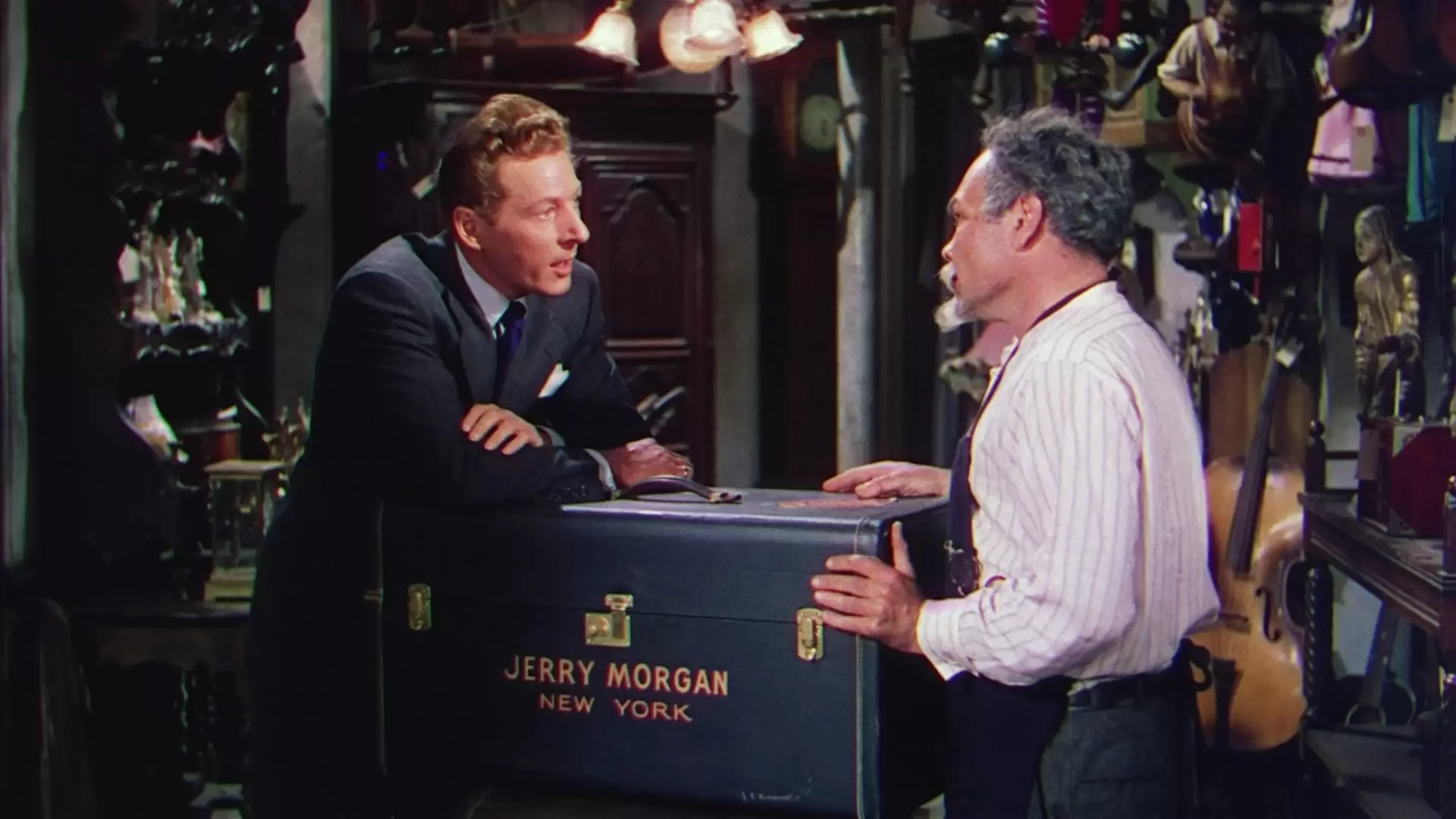 دانلود فیلم Knock on Wood 1954 با زیرنویس فارسی