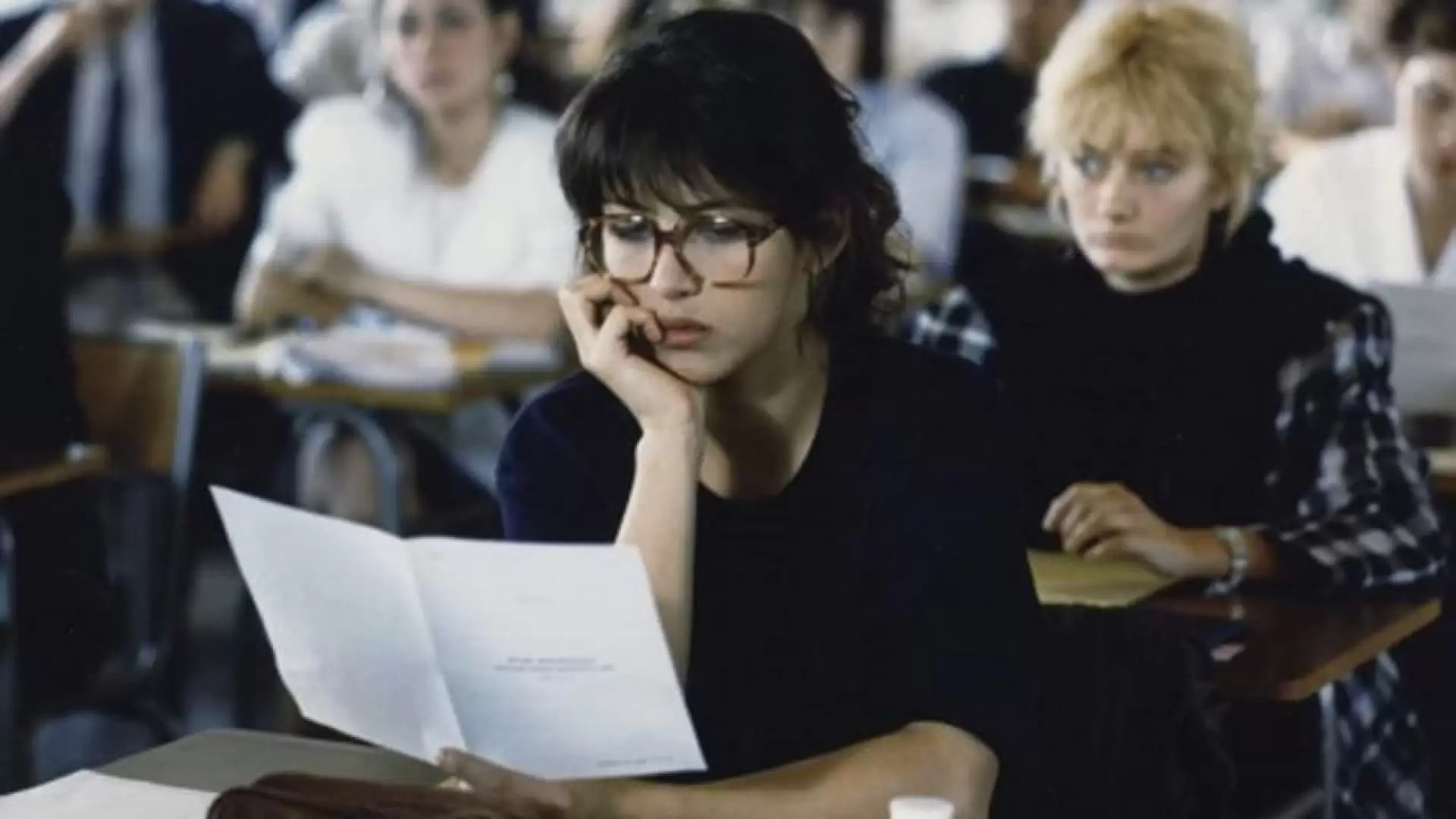 دانلود فیلم The Student 1988 (دانش آموز)
