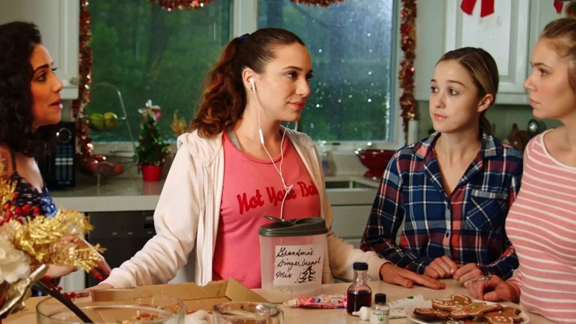دانلود فیلم Four Cousins and A Christmas 2021