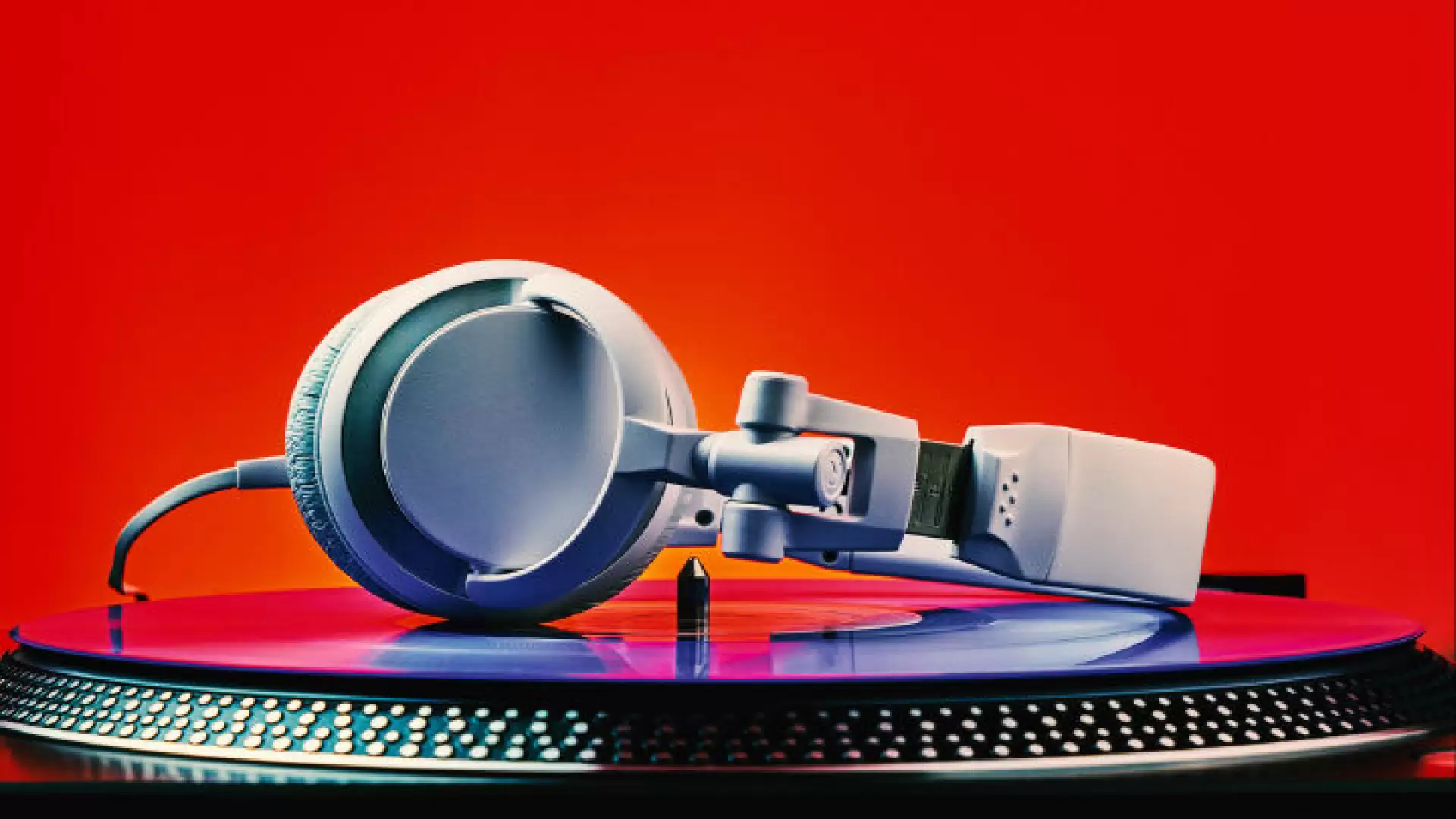 دانلود مستند Superstar DJs with Annie Mac 2014