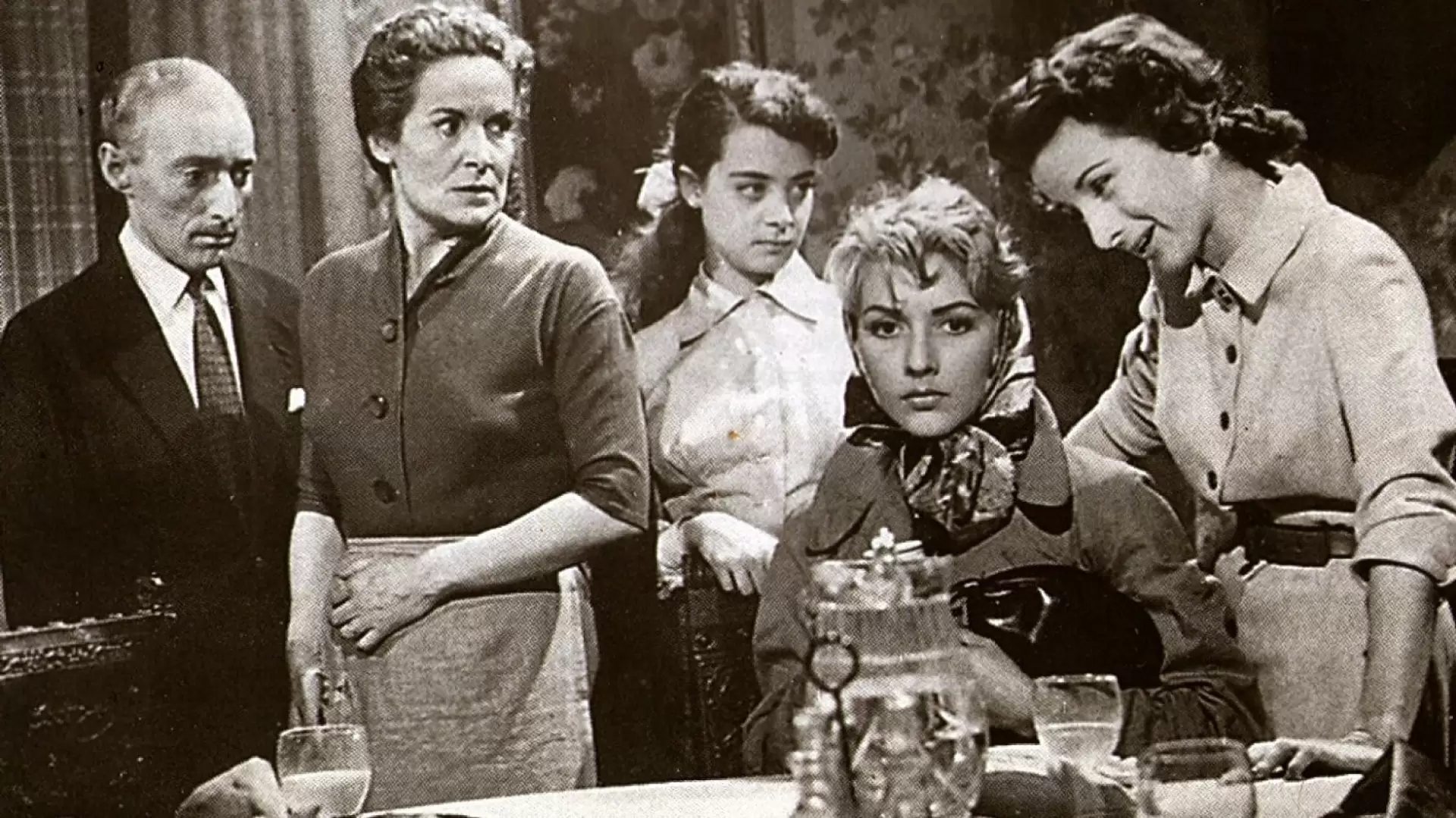 دانلود فیلم Rosaura a las 10 1958
