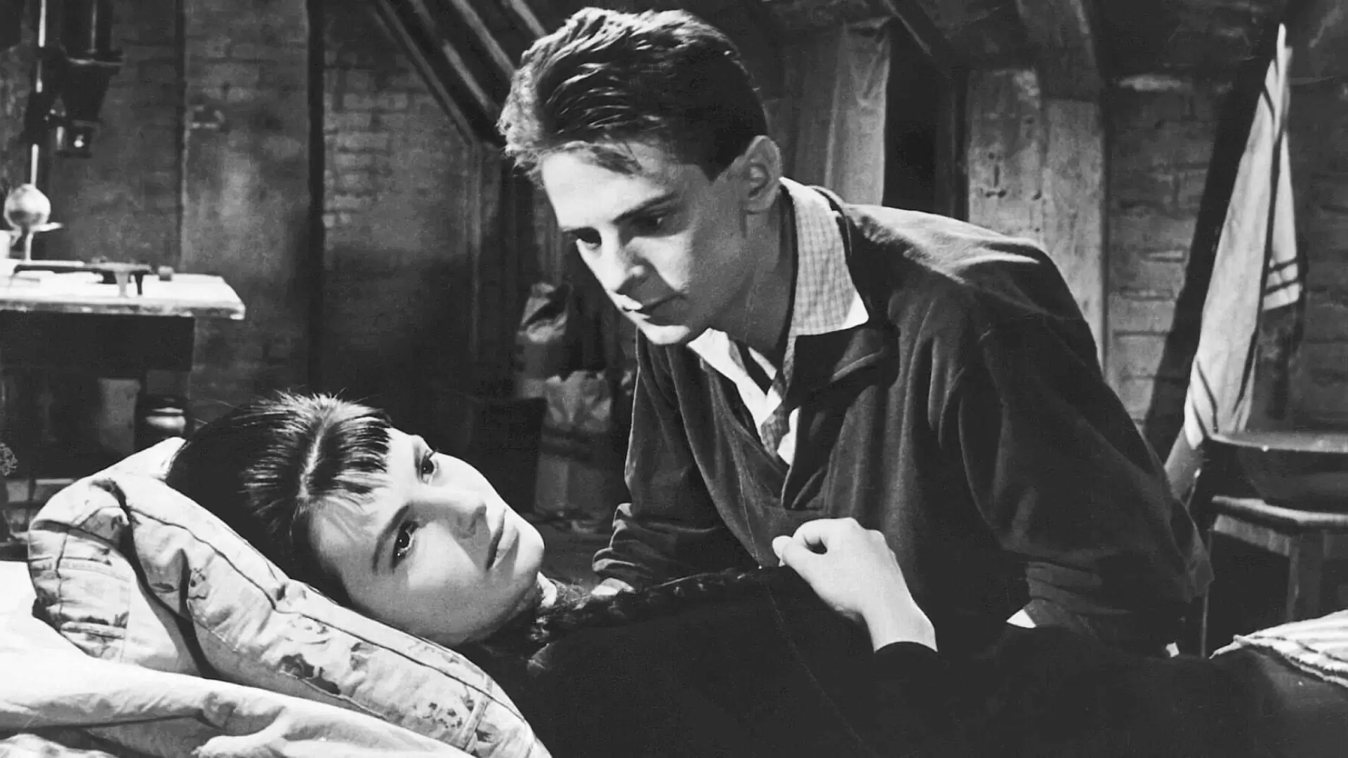 دانلود فیلم Romeo, Julie a tma 1960