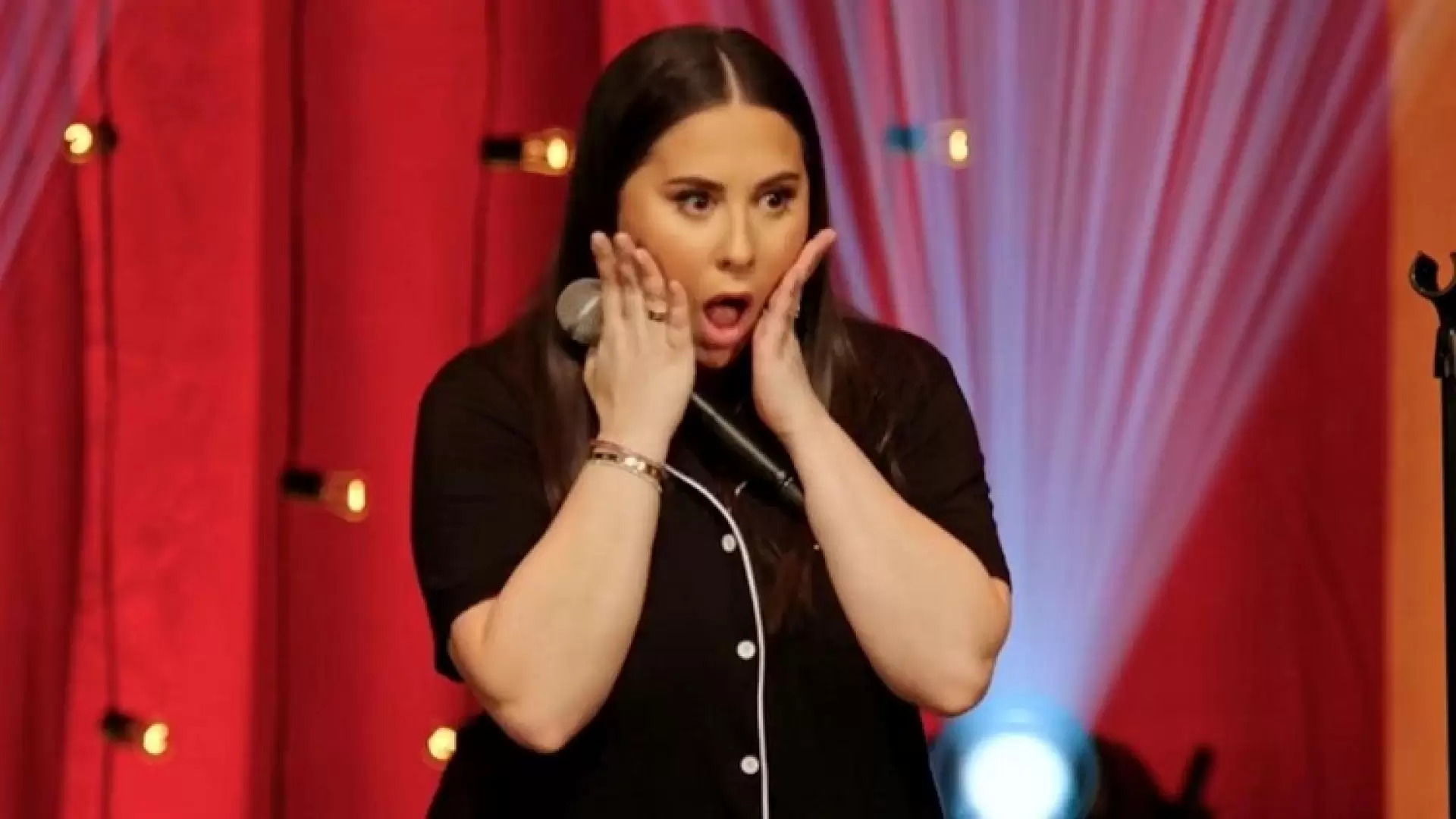 دانلود فیلم Claudia Oshry: Disgraced Queen 2020