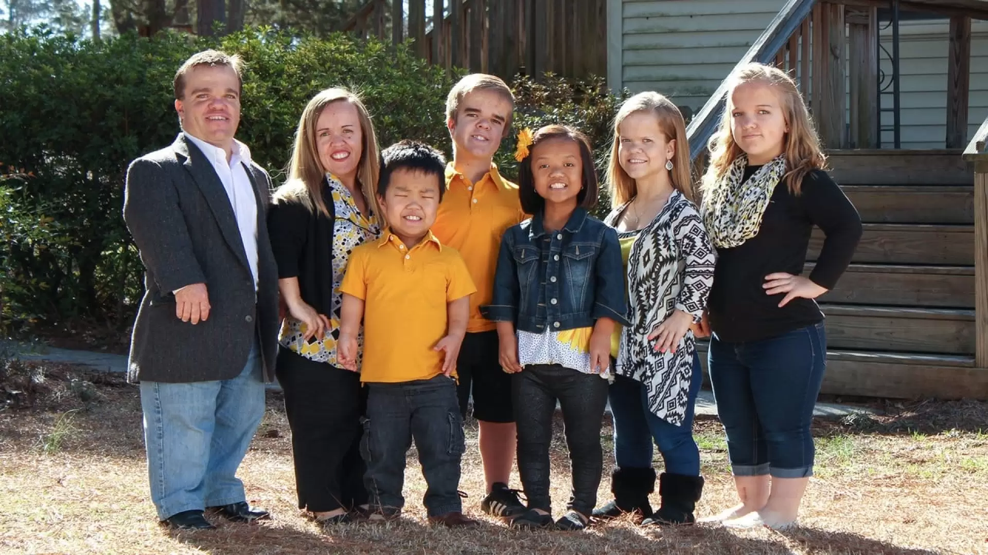 دانلود سریال 7 Little Johnstons 2013