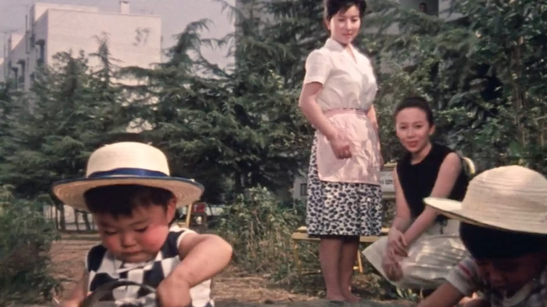 دانلود فیلم Being Two Isn’t Easy 1962