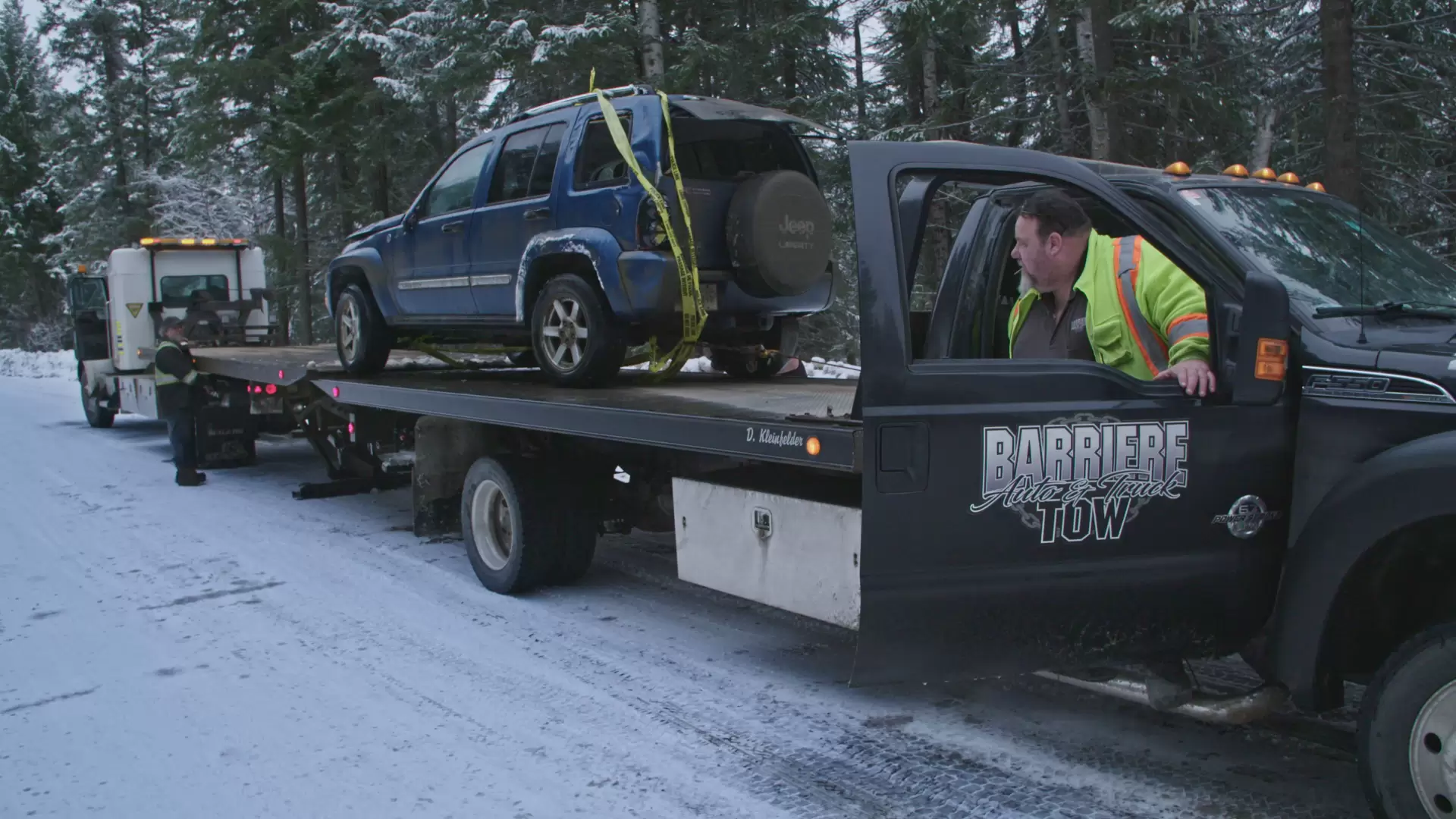 دانلود مستند Backroad Truckers 2021