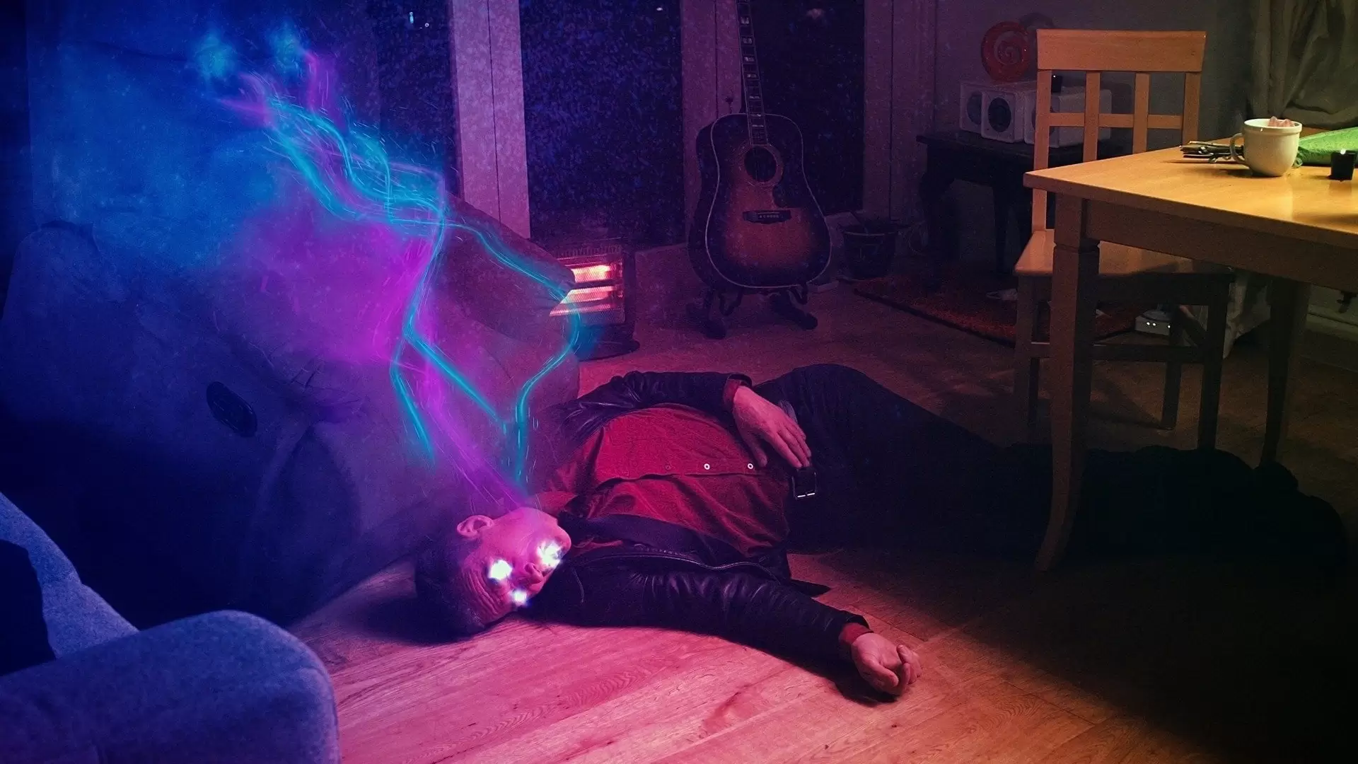 دانلود فیلم Killer Sofa 2019 با زیرنویس فارسی