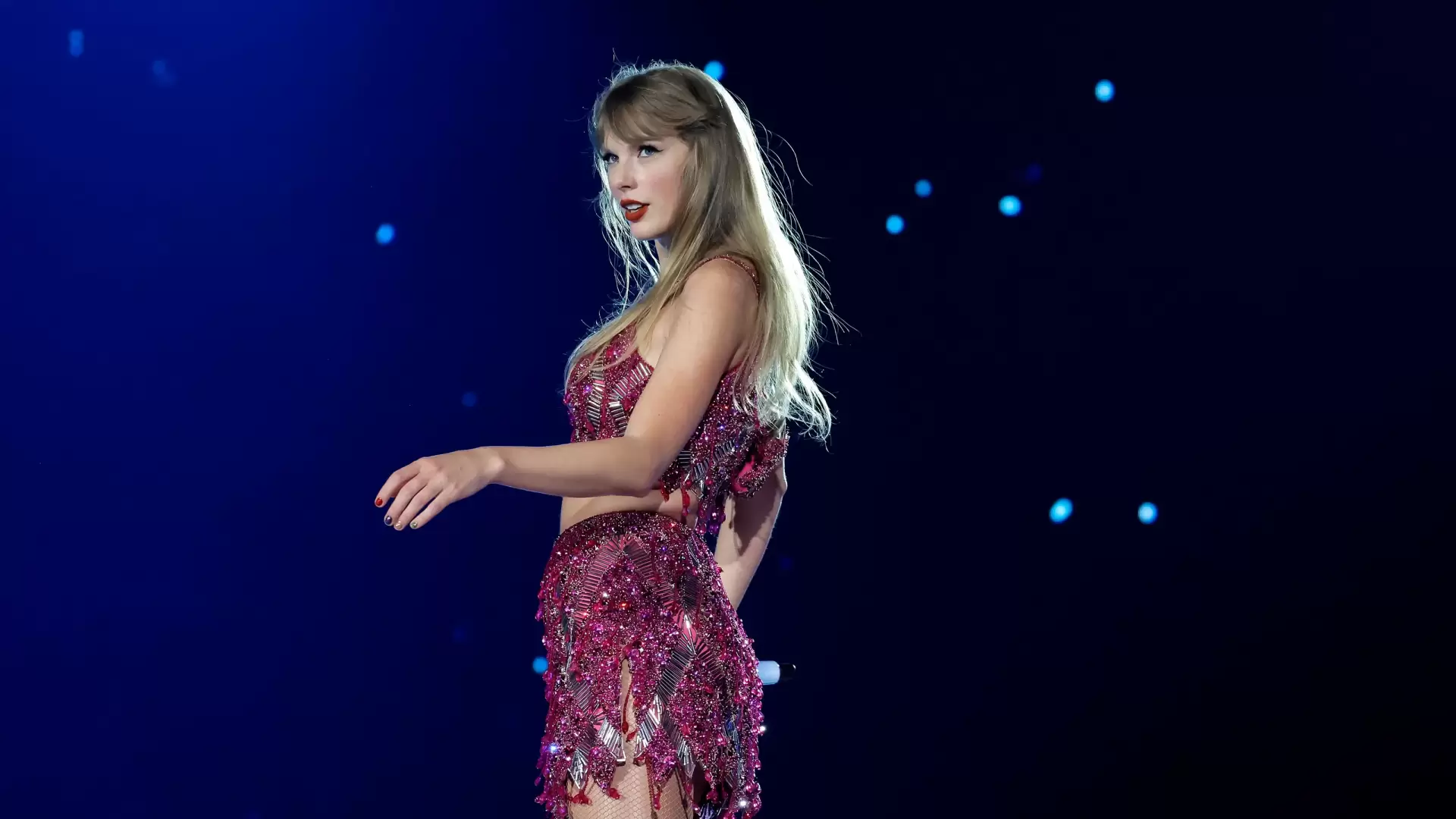 دانلود کنسرت Taylor Swift: The Eras Tour 2023 با زیرنویس فارسی و تماشای آنلاین