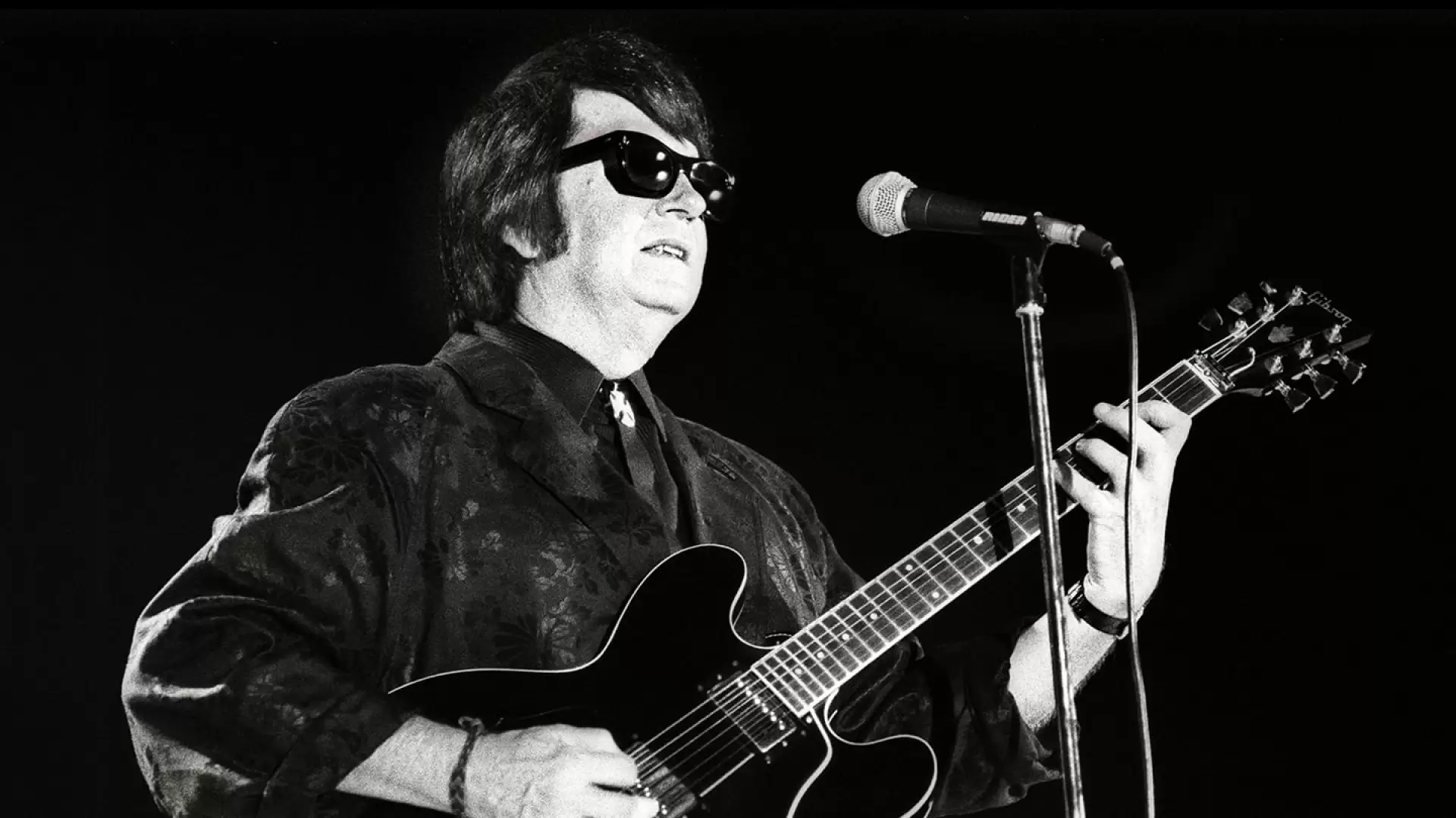 دانلود مستند Roy Orbison and Friends: A Black and White Night 1988