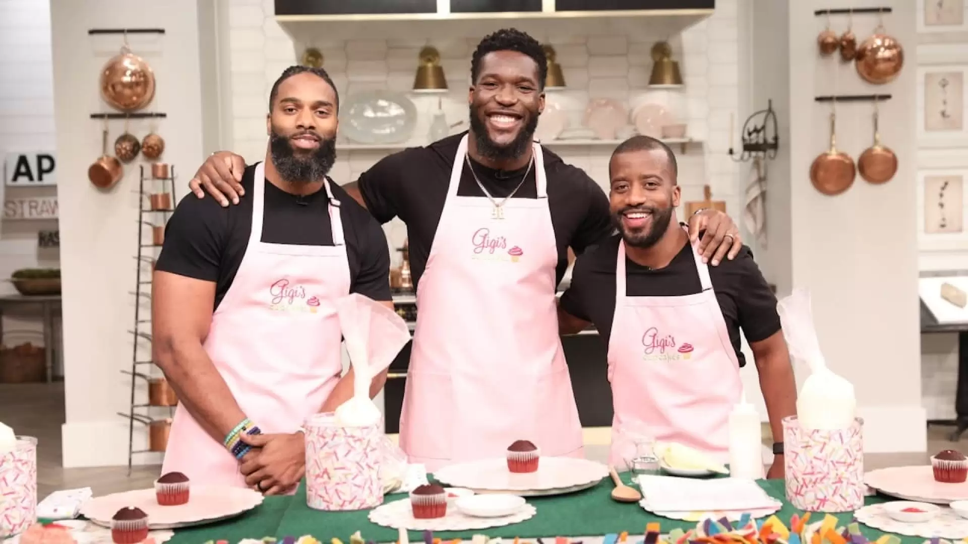 دانلود سریال The Cupcake Guys 2023