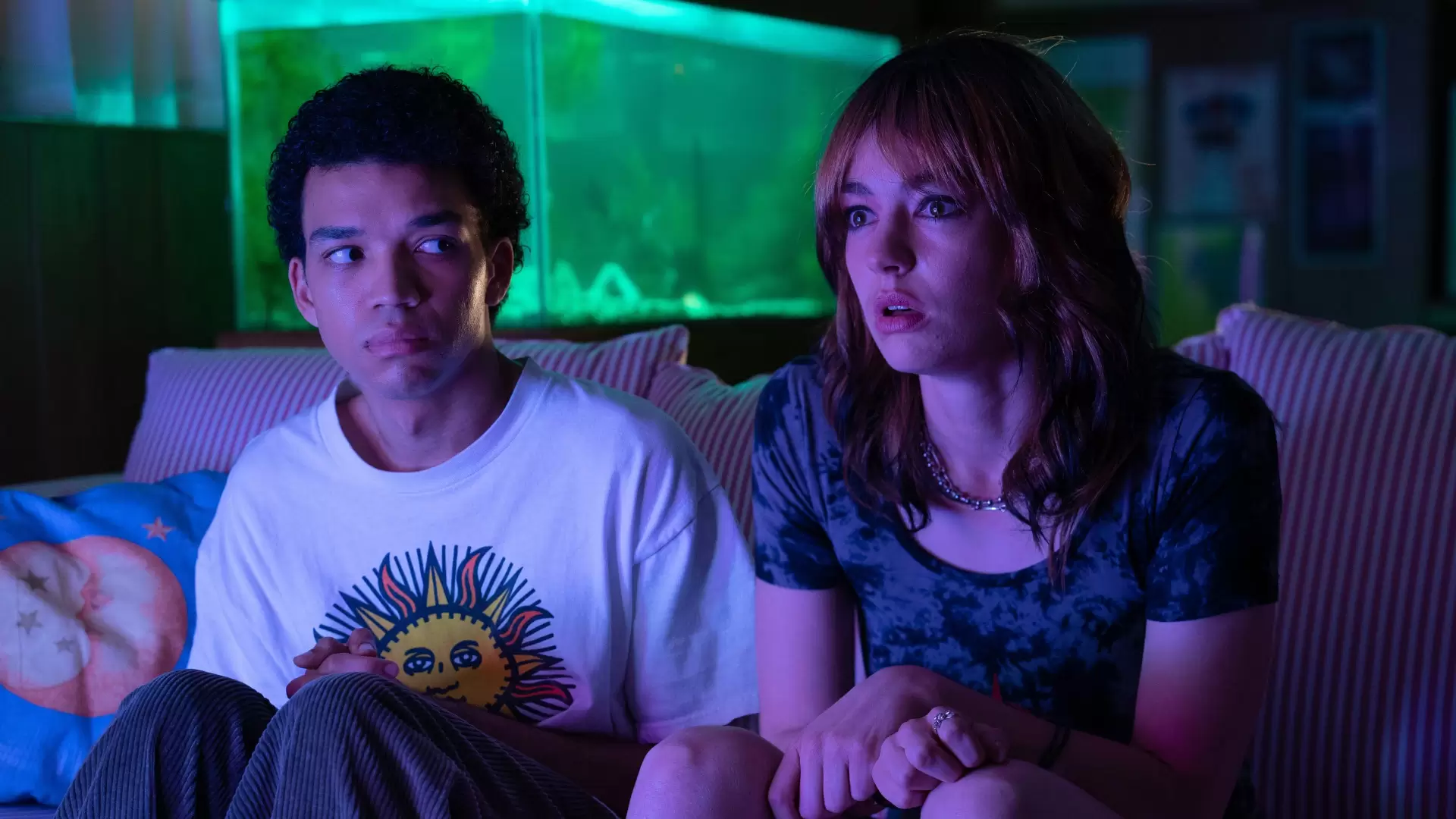 دانلود فیلم I Saw the TV Glow 2024 با تماشای آنلاین