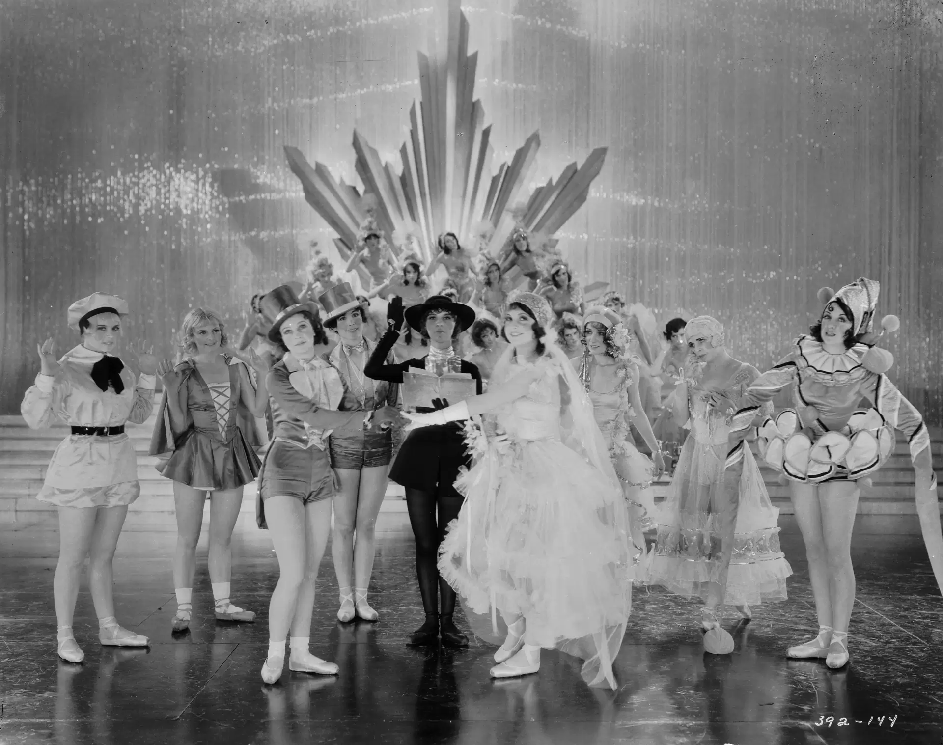 دانلود فیلم The Broadway Melody 1929 با زیرنویس فارسی و تماشای آنلاین