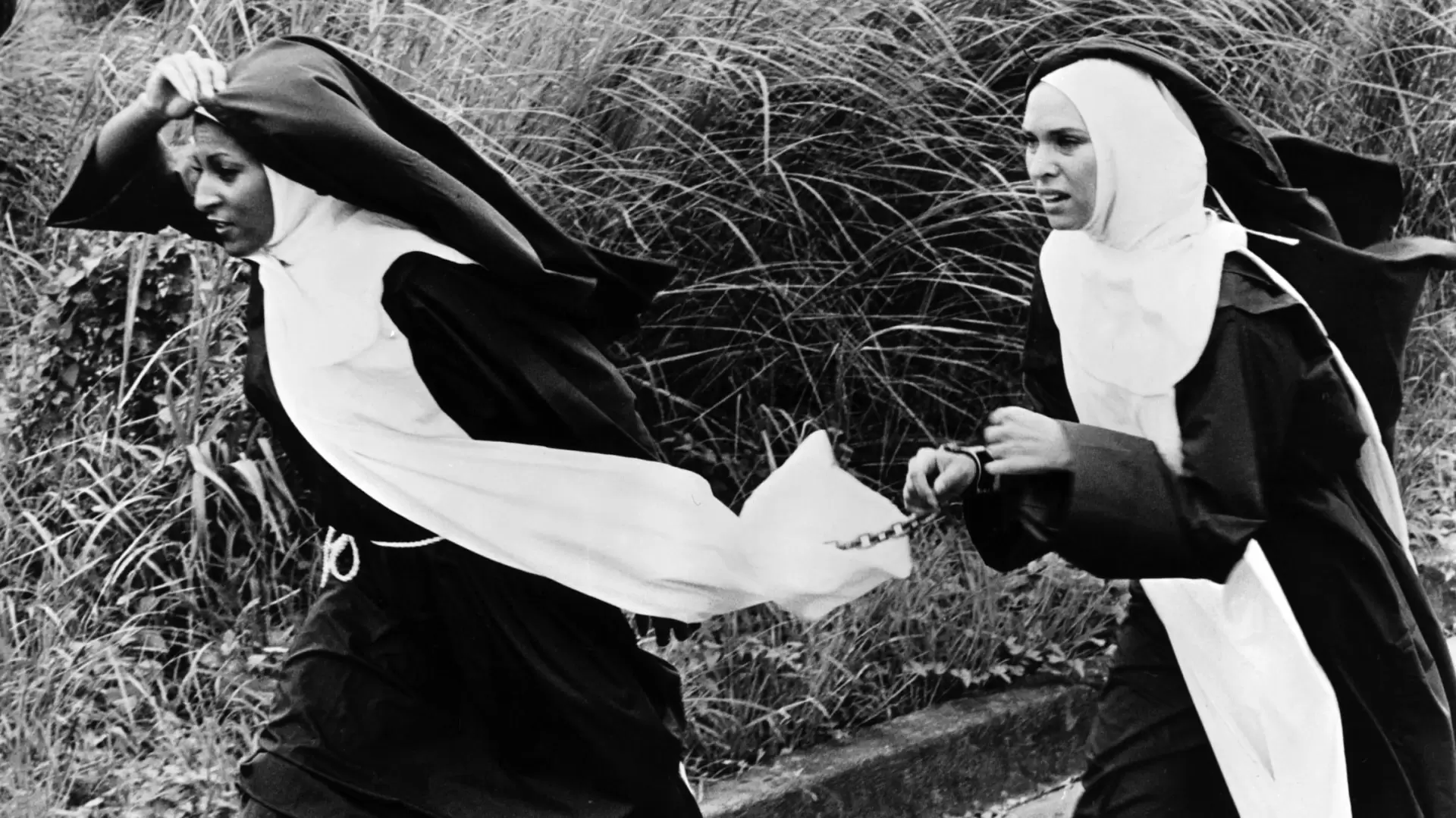 دانلود فیلم Black Mama White Mama 1973