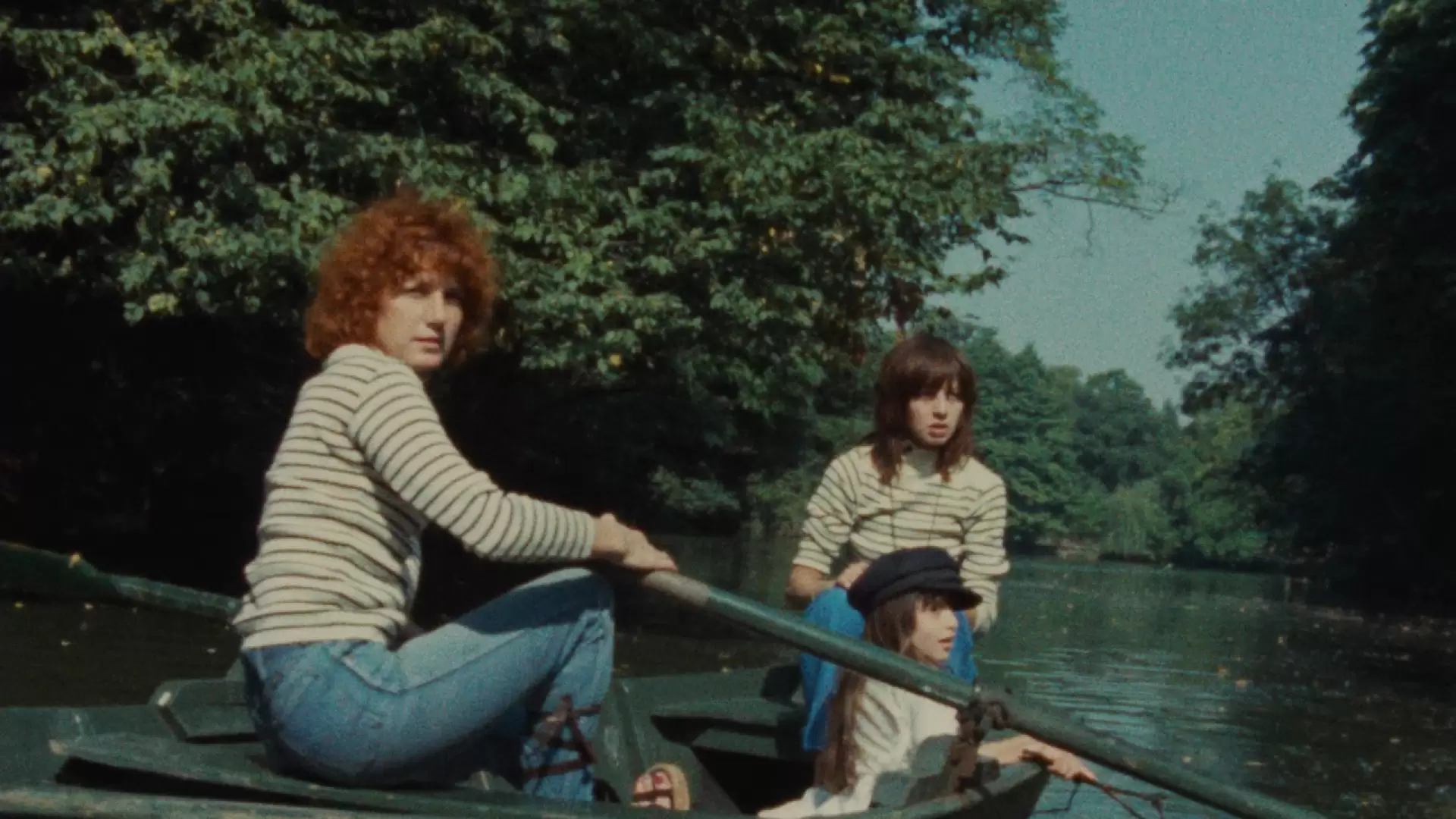 دانلود فیلم Celine and Julie Go Boating 1974 (سلین و ژولی قایق‌سواری می‌کنند) با زیرنویس فارسی و تماشای آنلاین