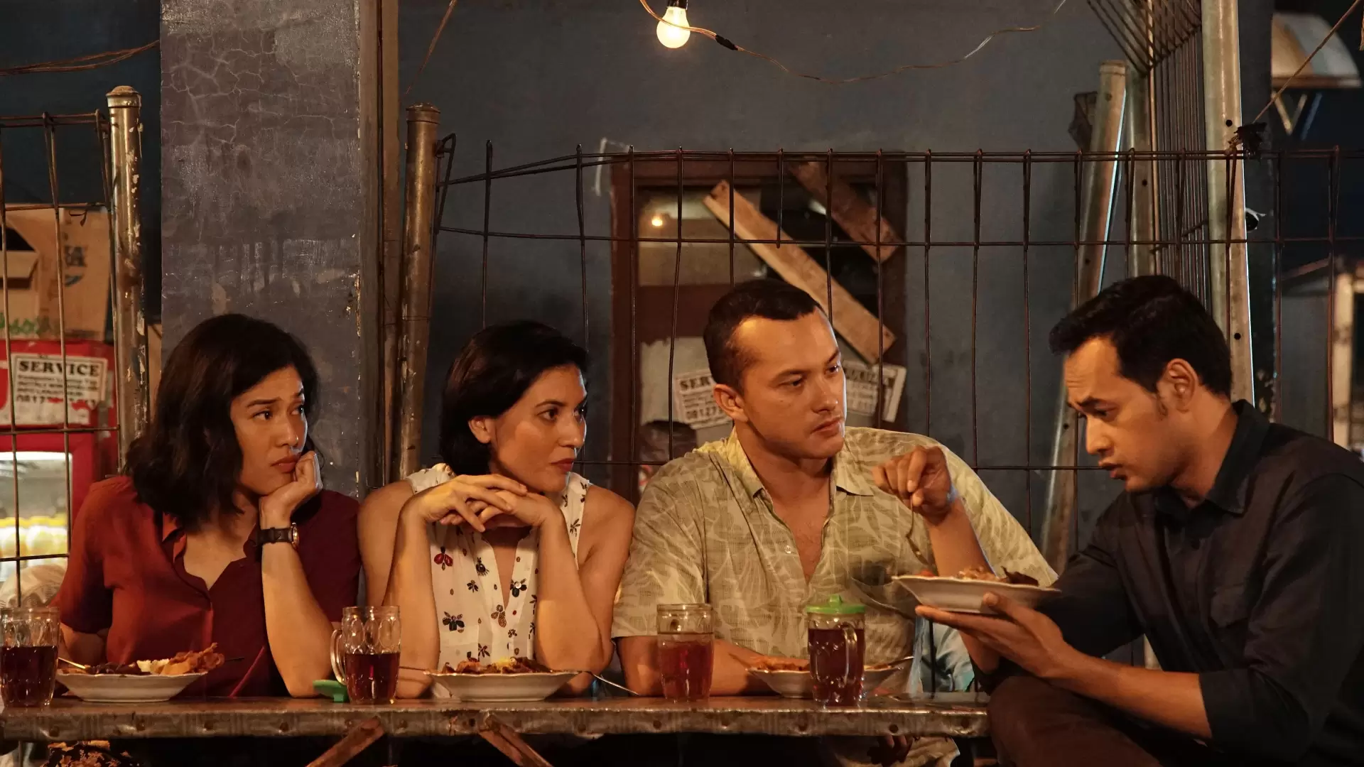 دانلود فیلم Aruna & Her Palate 2018