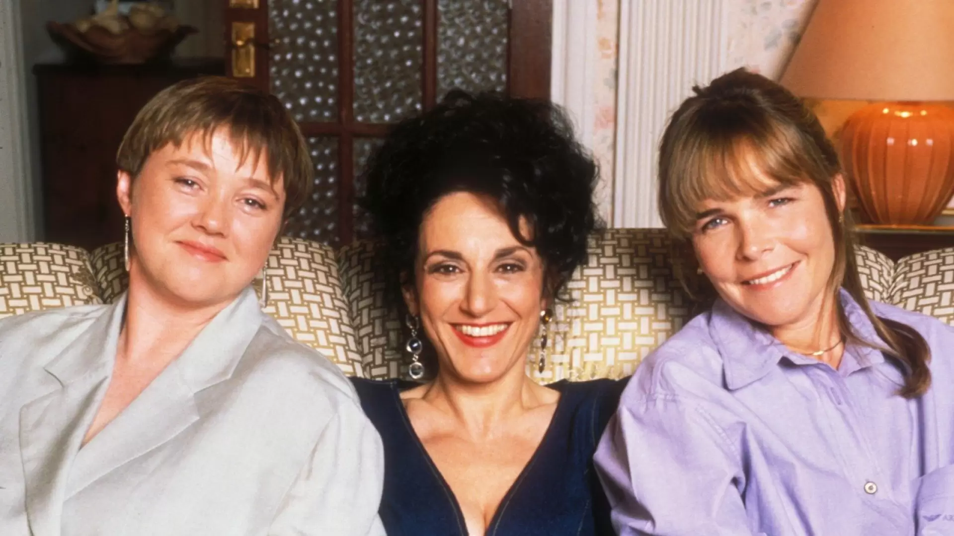 دانلود سریال Birds of a Feather 1989