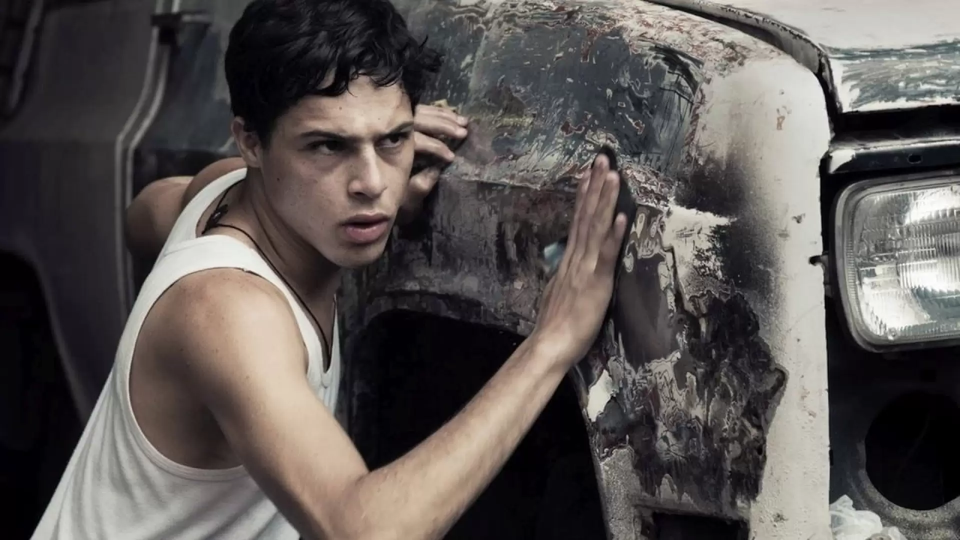 دانلود فیلم From Afar 2015 (از راه دور) با زیرنویس فارسی