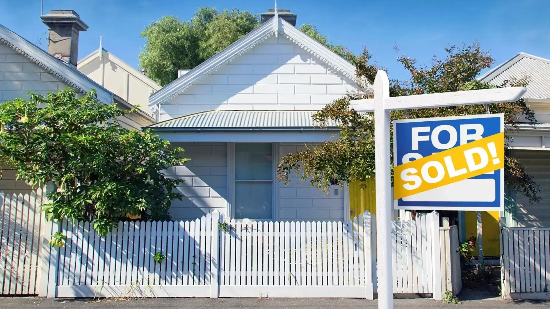 دانلود سریال House Hunters Australia 2025