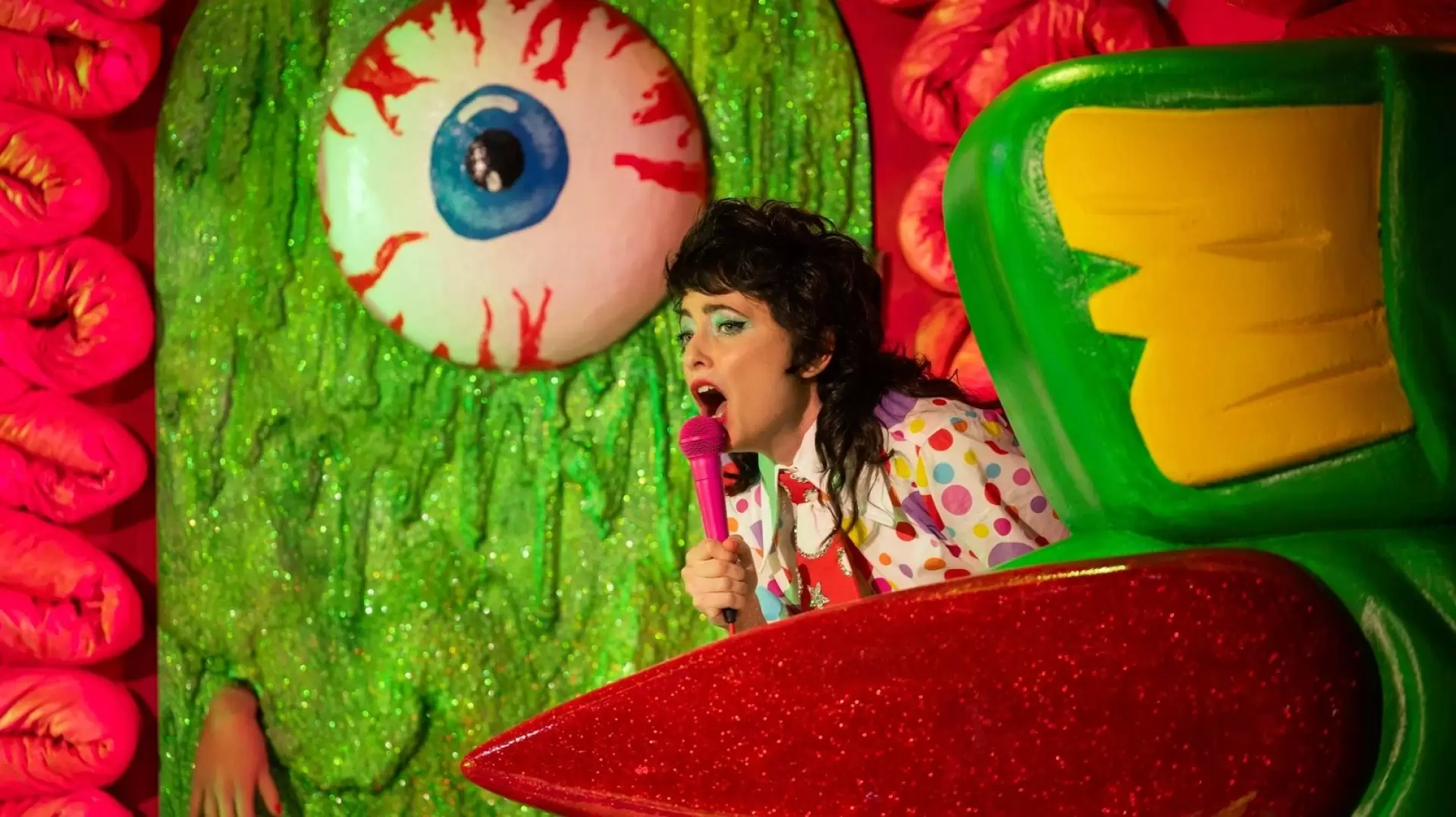 دانلود فیلم Sarah Squirm: Live + in the Flesh 2025