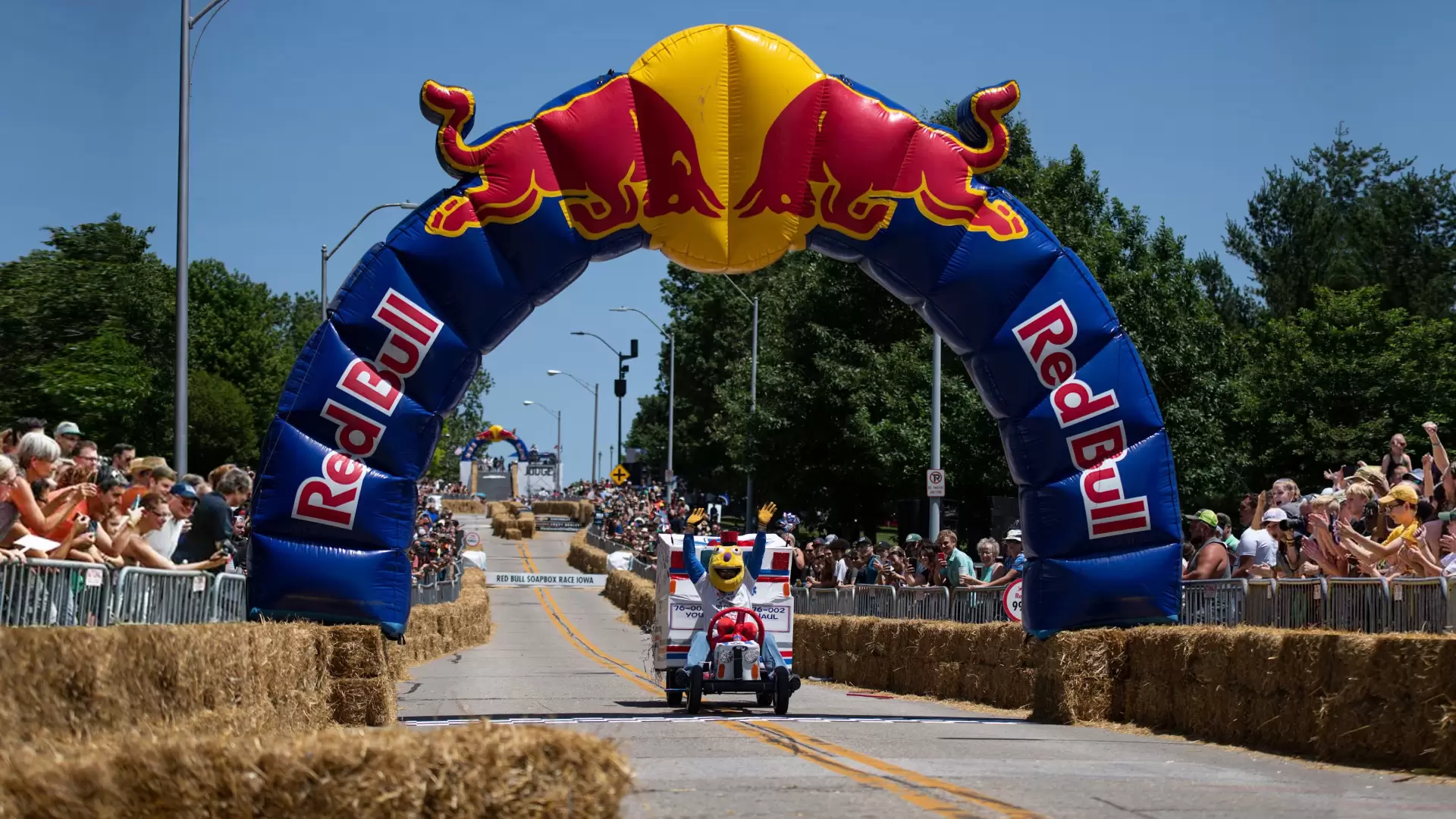 دانلود سریال Red Bull Soapbox Race 2025