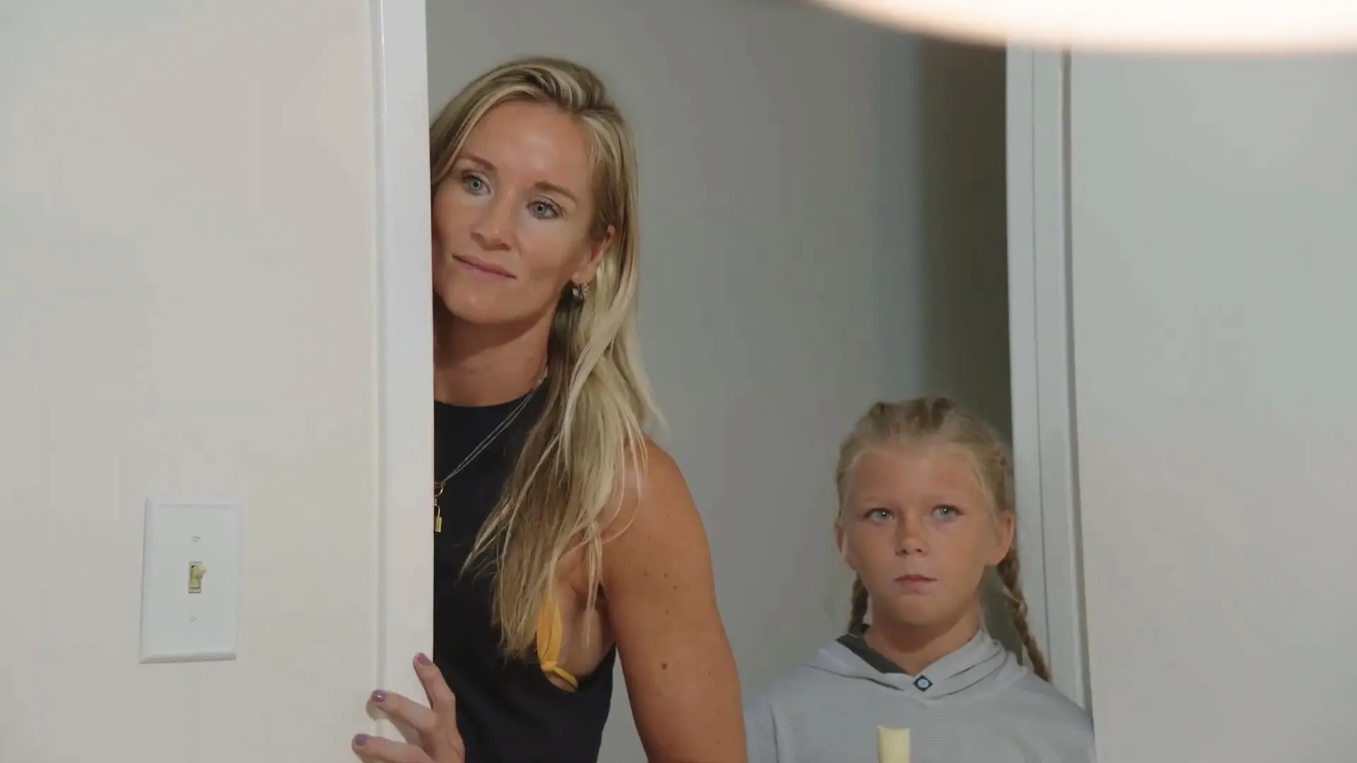 دانلود مستند The Bowens: A Portrait of an American Family 2026