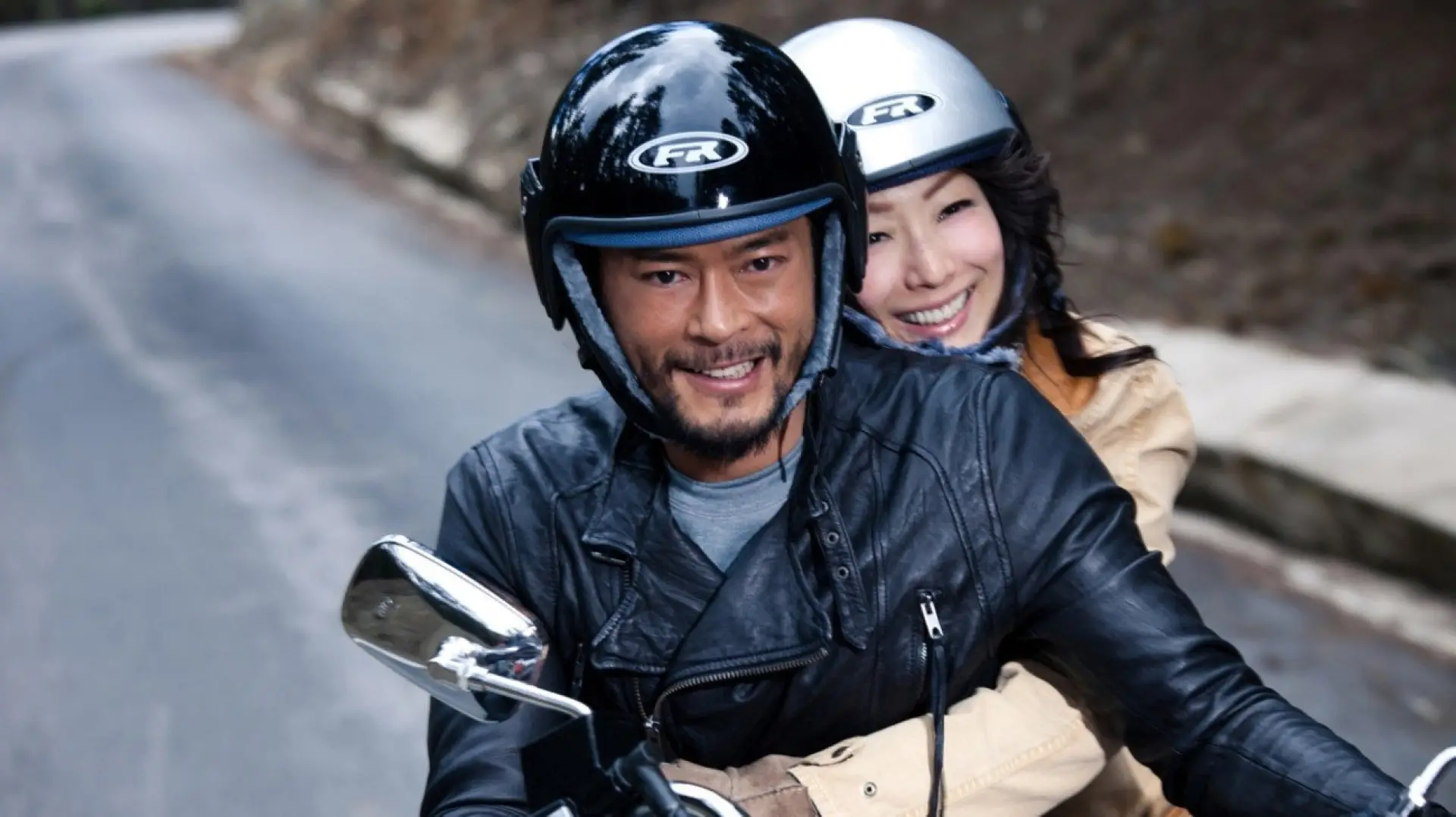 دانلود فیلم Romancing in Thin Air 2012