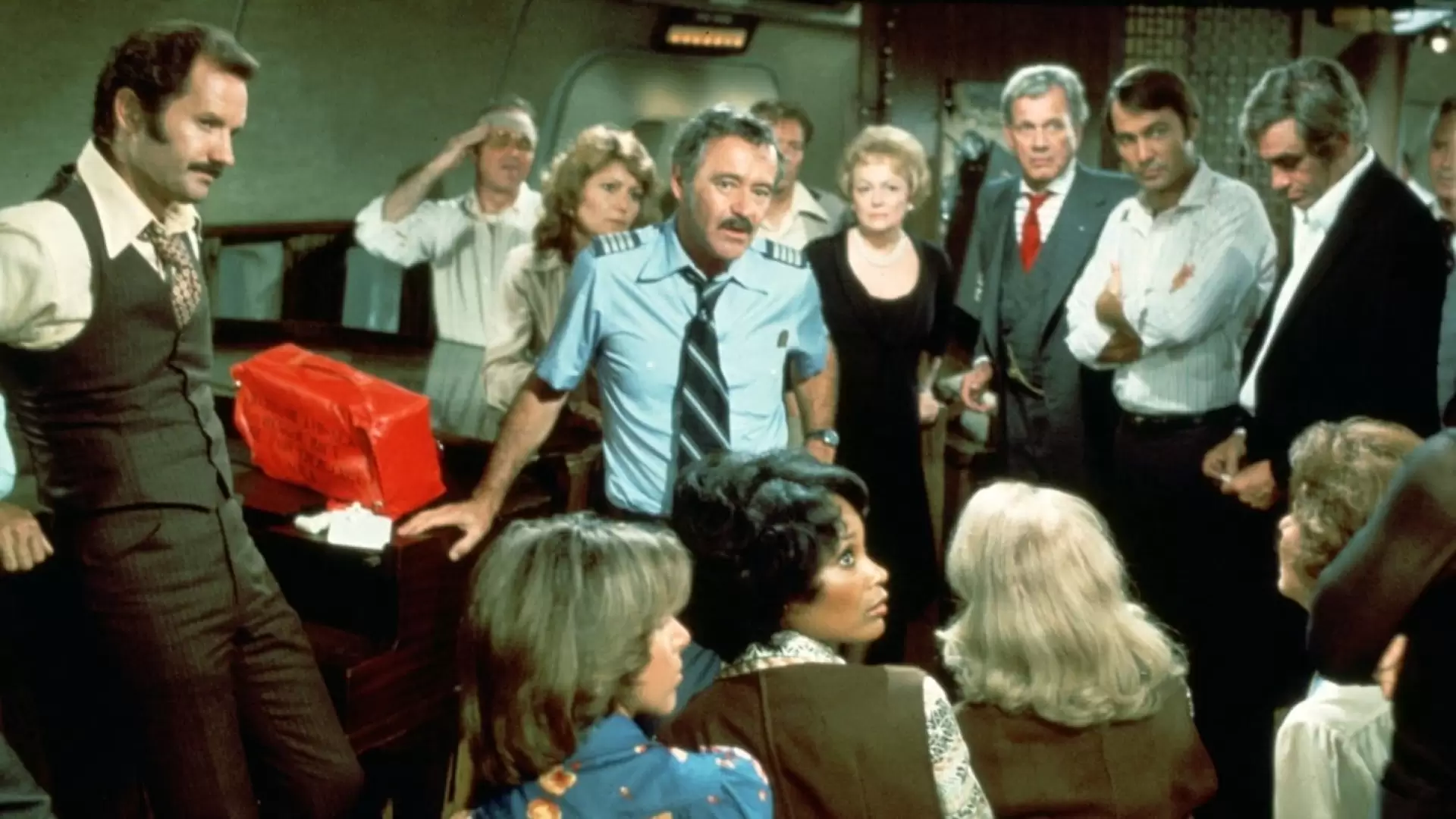 دانلود فیلم Airport ’77 1977 (فرودگاه &#۰۳۹;۷۷)