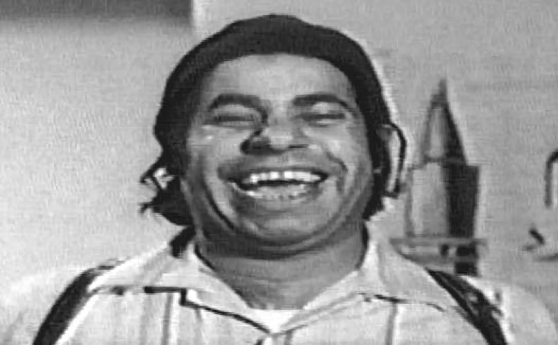 دانلود فیلم Samad Artist Mishavad 1974 (صمد ارتیست می شود)