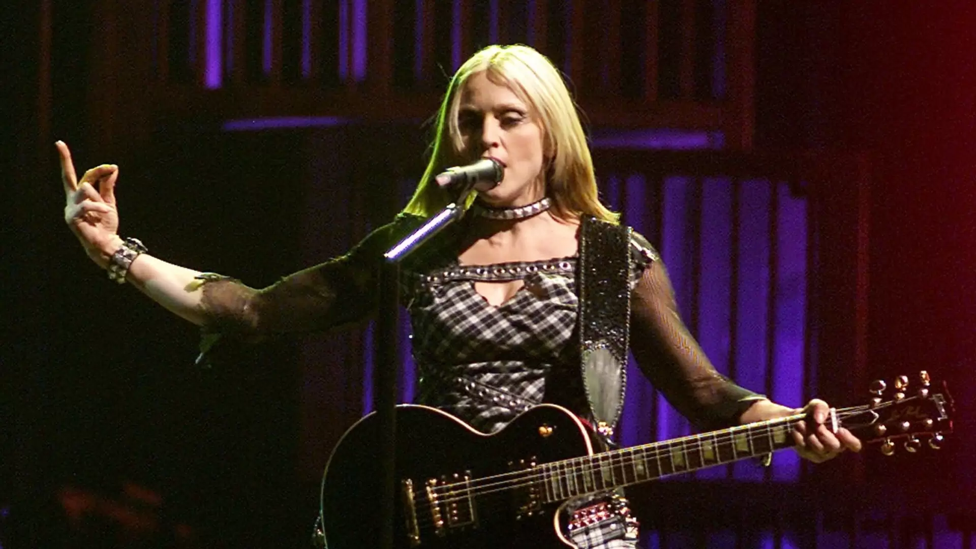 دانلود مستند Madonna: Drowned World Tour 2001 2001