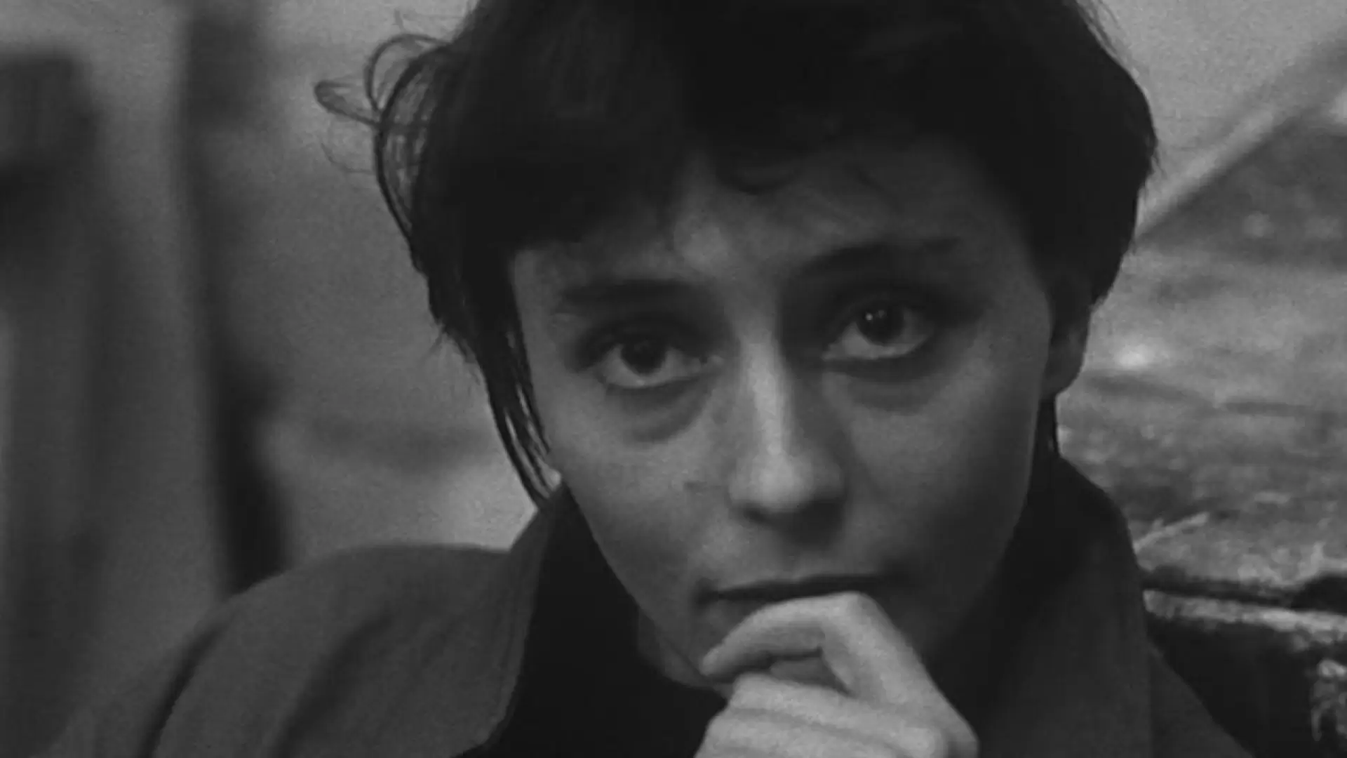 دانلود فیلم She Spent So Many Hours Under the Sun Lamps 1985 با زیرنویس فارسی