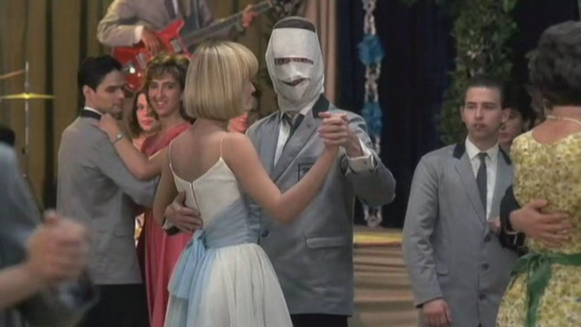 دانلود فیلم Crazy Love 1987