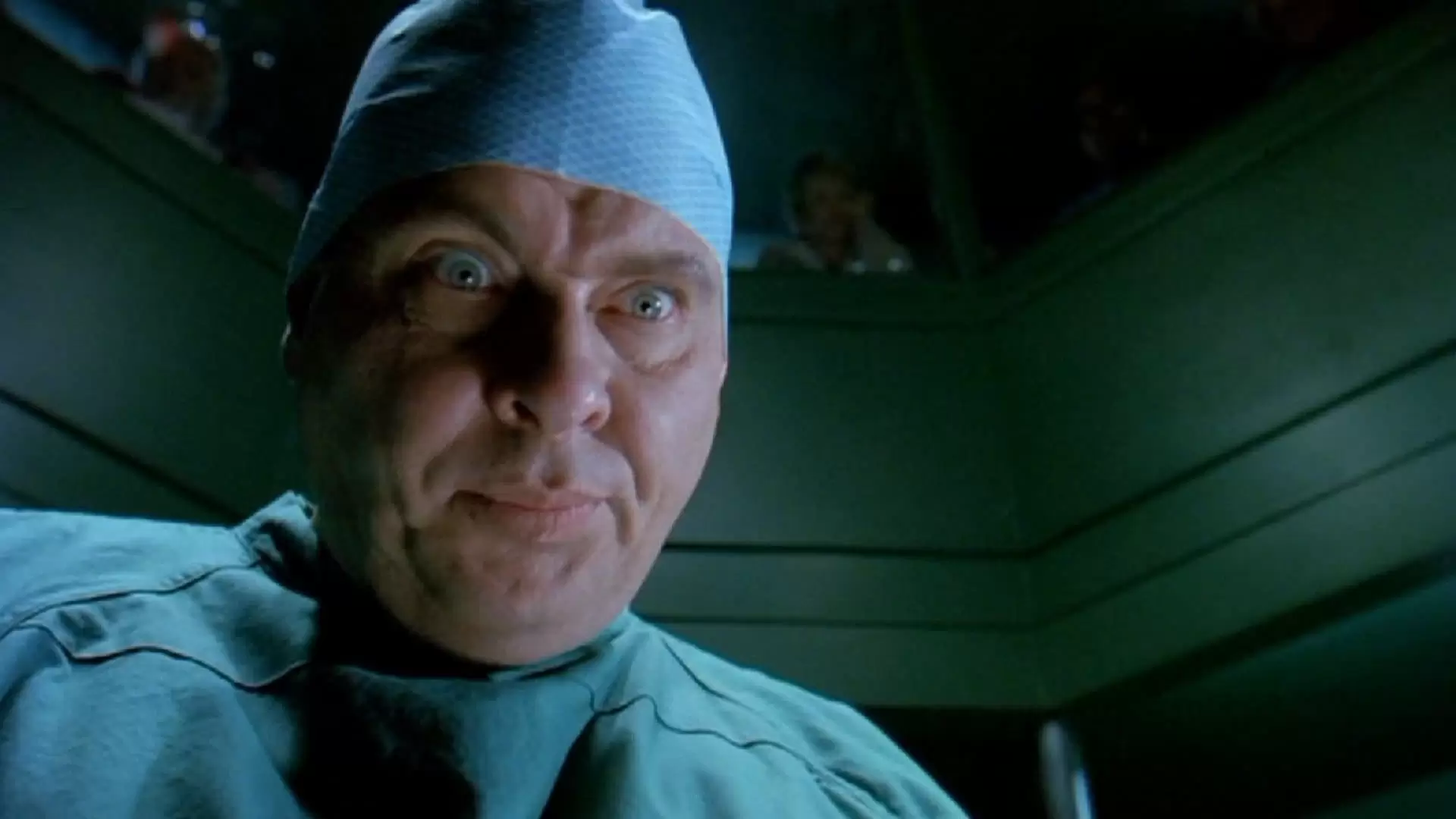 دانلود فیلم Dr. Giggles 1992 (دکتر گیگل)