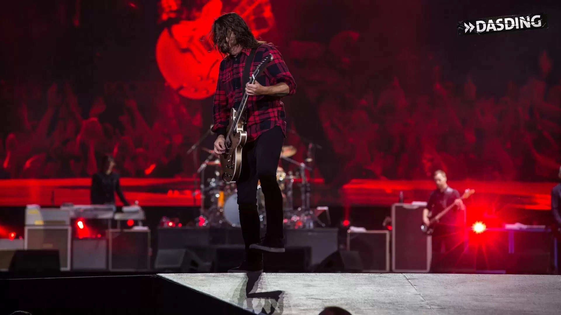 دانلود کنسرت Foo Fighters – Rock am Ring 2015