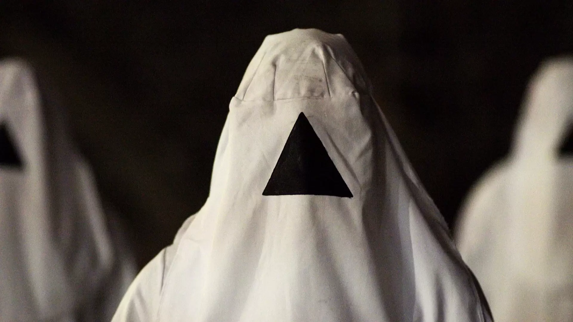 دانلود فیلم The Void 2016 (خلاء) با زیرنویس فارسی