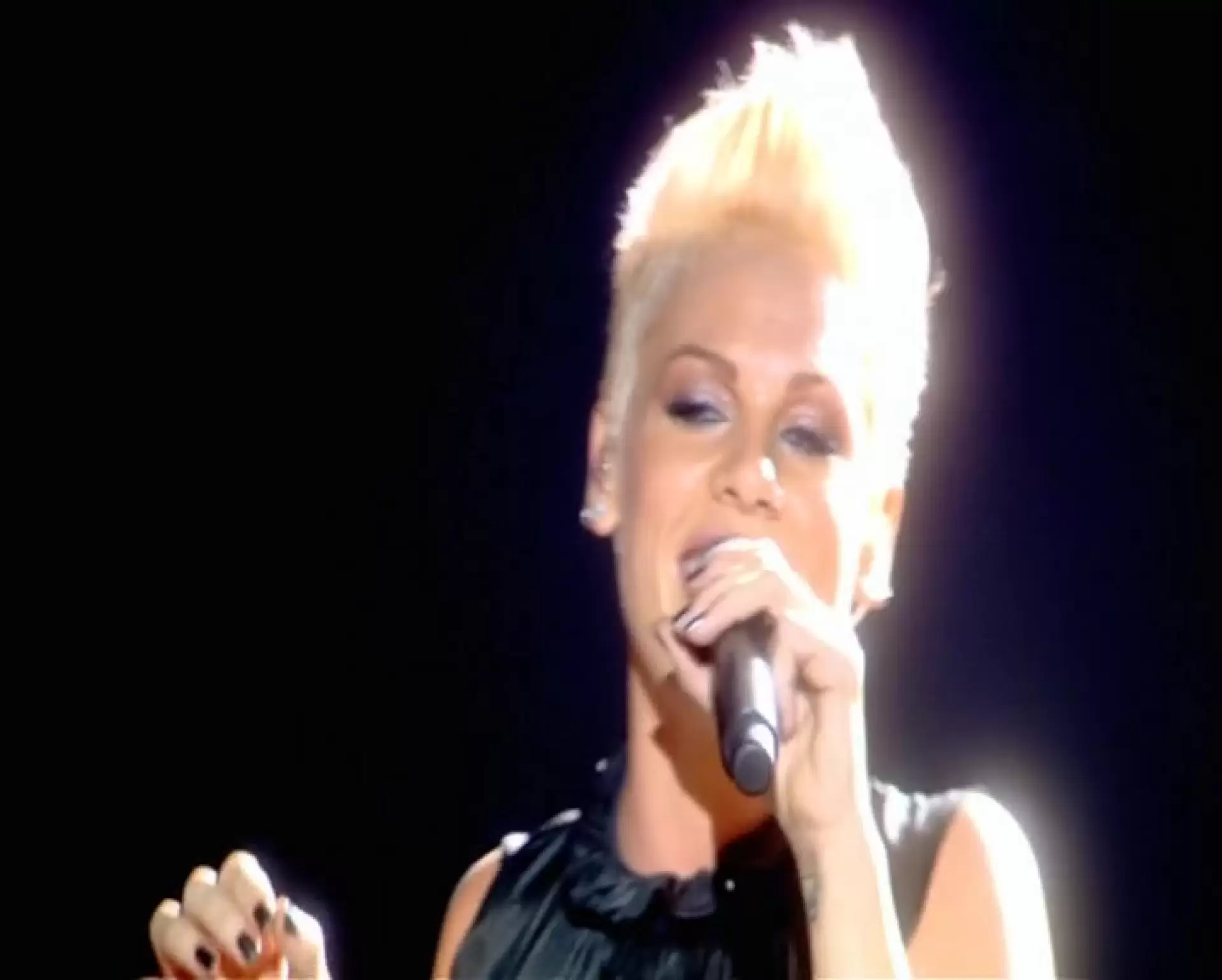 دانلود کنسرت P!NK: I’m Not Dead – Live from Wembley Arena 2007
