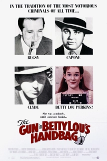 دانلود فیلم The Gun in Betty Lou’s Handbag 1992 (اسلحه در کیف دستی بتی لو)