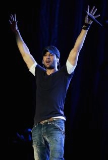 دانلود کنسرت Enrique Iglesias – Concert in Batumi MTV HD Live Georgia 2011