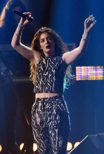 دانلود کنسرت Lorde – iHeartRadio Music Festival 2014