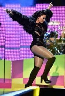 دانلود فیلم Demi Lovato – iHeartRadio Music Festival 2015